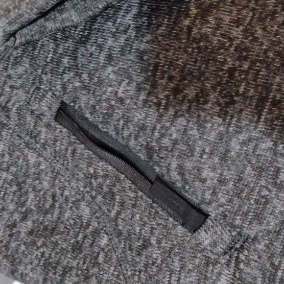 Thick grey fleece/sherpa sweater - Picture 2 of 4